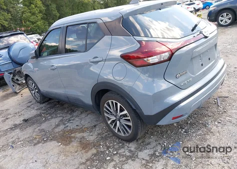 2021 Nissan Kicks Sv Xtronic Cvt z USA, uszkodzony, nr VIN 3N1CP5CV2ML482091
